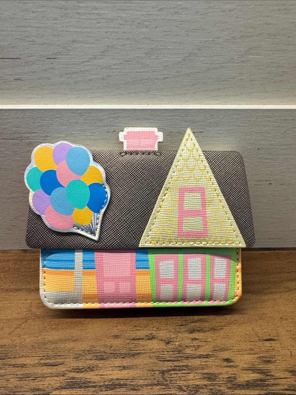Her Universe Disney Pixar Up Carl's House Shaped Bifold Wallet Balloons Like New